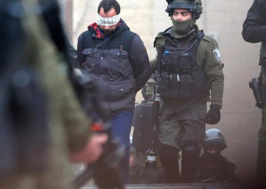 اعتقال 7 مواطنين من طولكرم